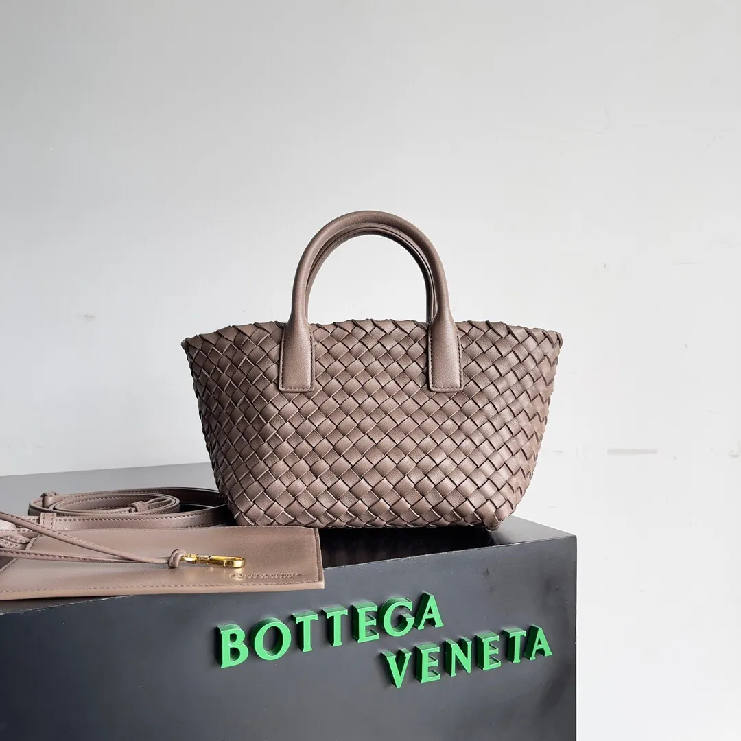 All categories 💚 Authentic bags 💚 BV 2025 new BV handbags